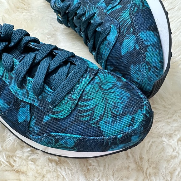 NIKE INTERNATIONALIST GPX 682912 400 - Picture 2 of 7